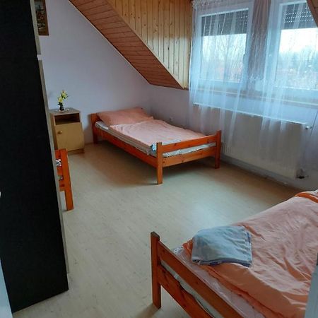 Kekturas-Tora Nyilo Badacsonyi Privat Berlemeny Hotel Badacsonytomaj Bagian luar foto